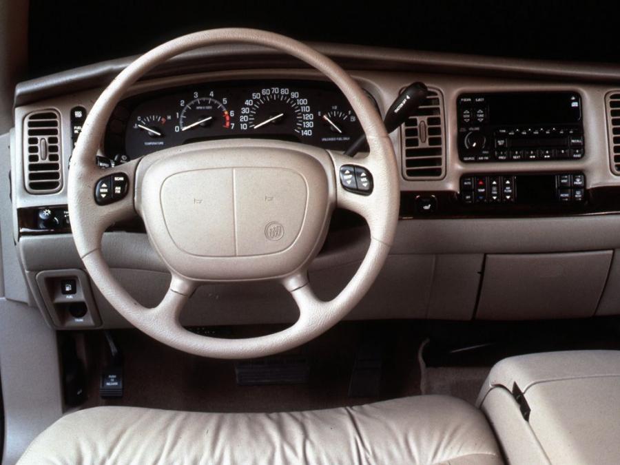 Торпедо Buick Park Avenue Ultra (U69-CU5) 1996 года  (фото 5 из 18)
